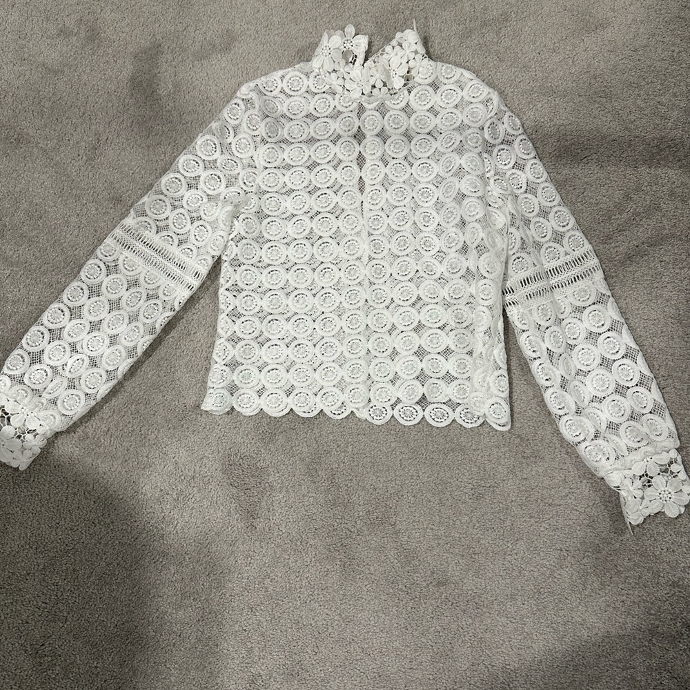 BRAND NEW White Patterned Blouse